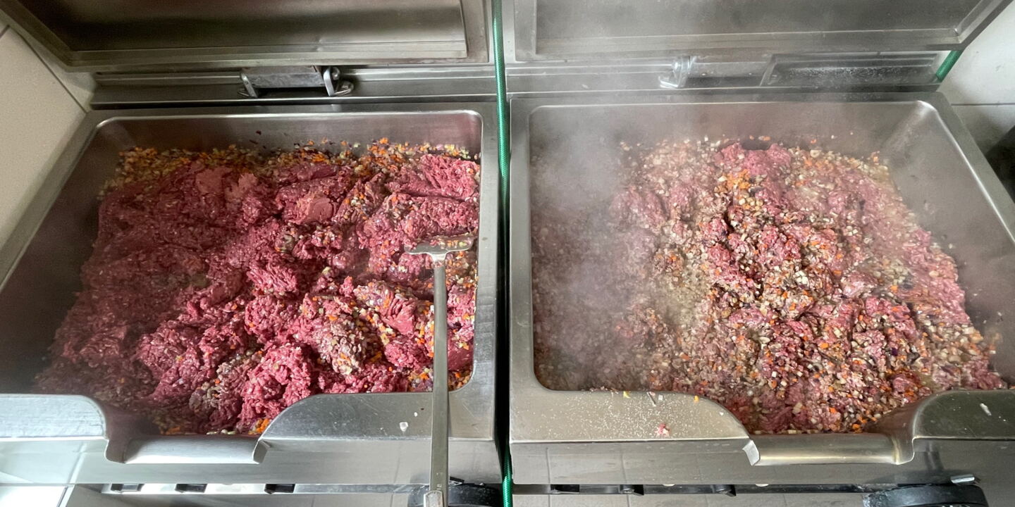 Bild 4: Frisch durchgelassenes Fleisch aus Langen ©mf