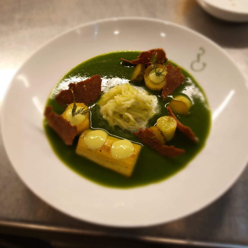 Bruchköbeler Landgurke als Variation: Biogurke als Süppchen, als Salat, gegrillt und als Creme mit Croûtons