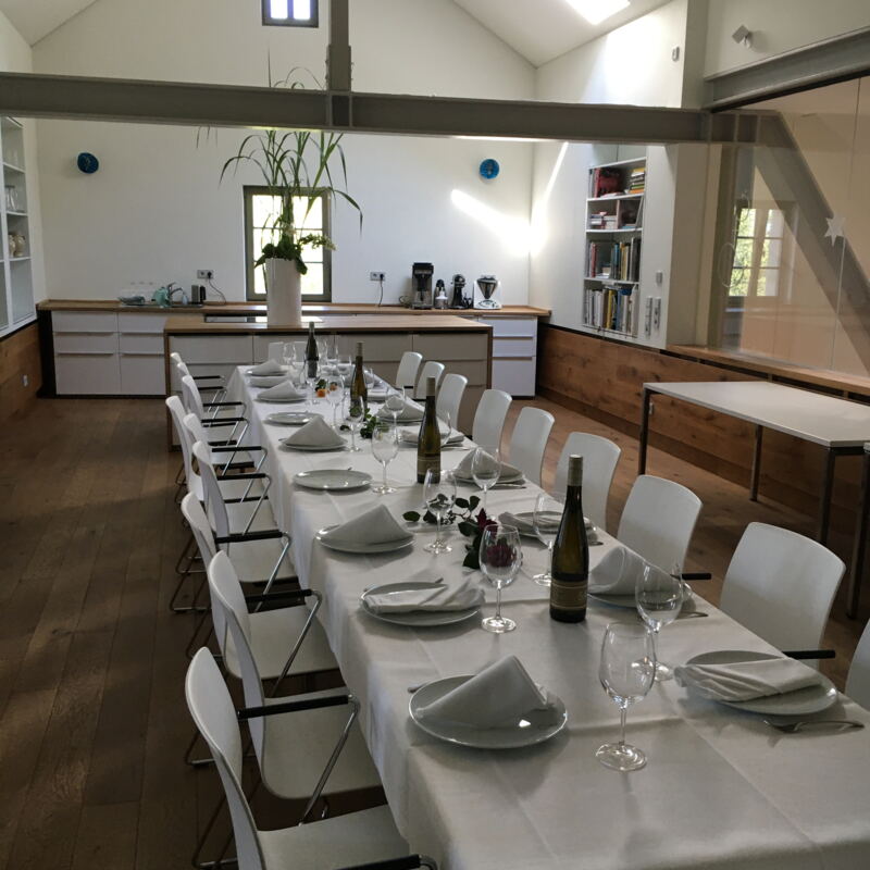 Kleiner Festsaal festlich gedeckt ©cw