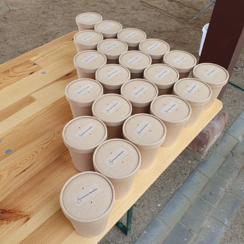 GuBiologisch abbaubare Becher