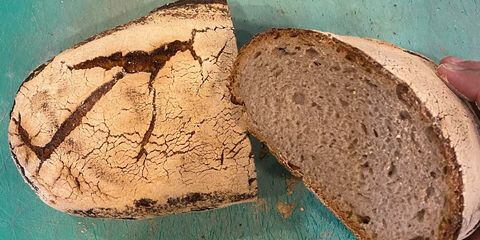 Ratskeller Sauerteigbrot ©Divye Agarwal