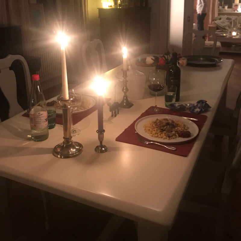 Rehgeschnetzeltes by candle-light
