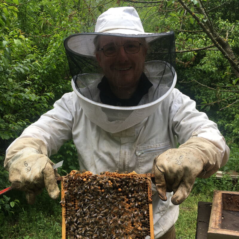 Glücklicher Imker ©cw