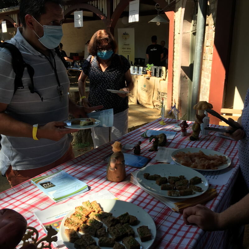 Häppchen bei Antony ©cw