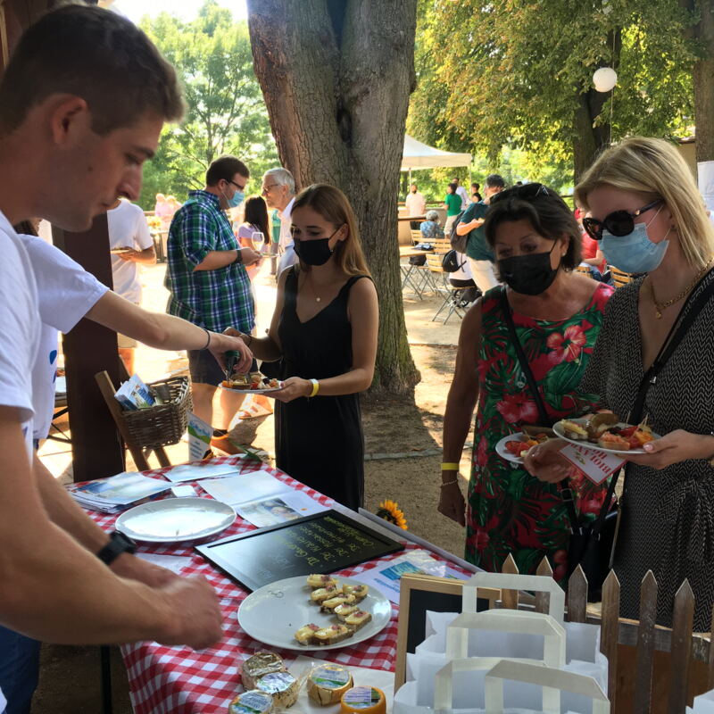 Odenwälder Handkäse am Stand der Molkerei Hüttenthal ©cw