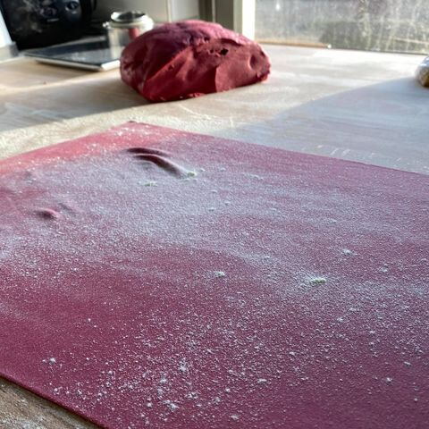 Teig für lila Tortellini ©Divye Agarwal