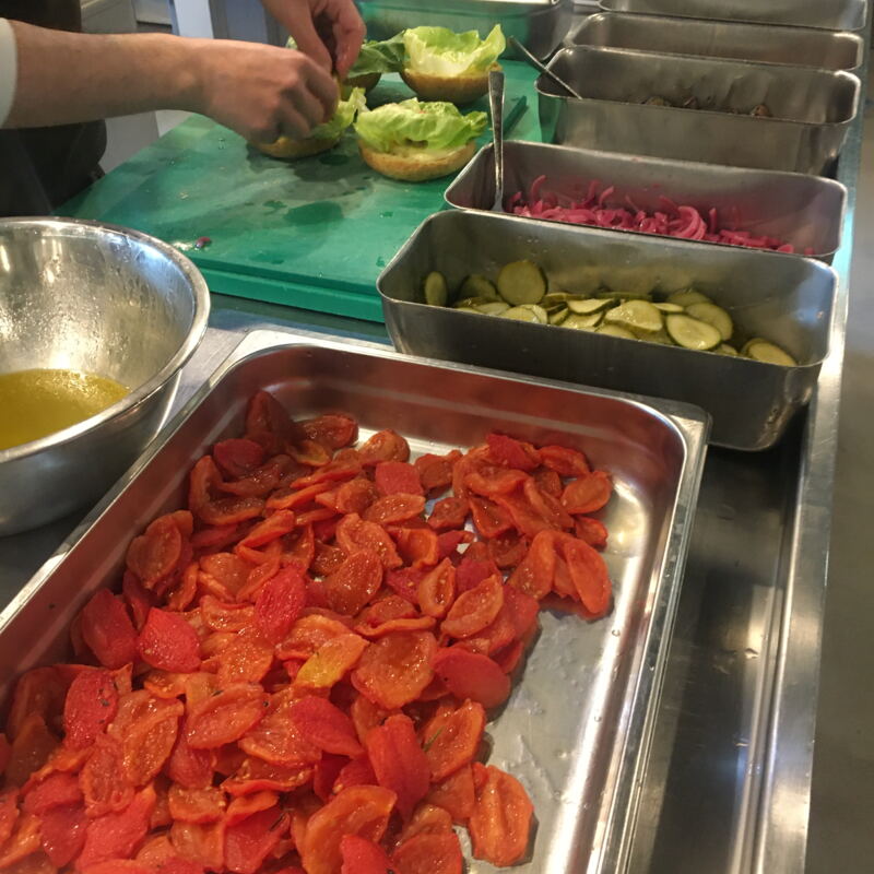 Viele frische Zutaten ©cw